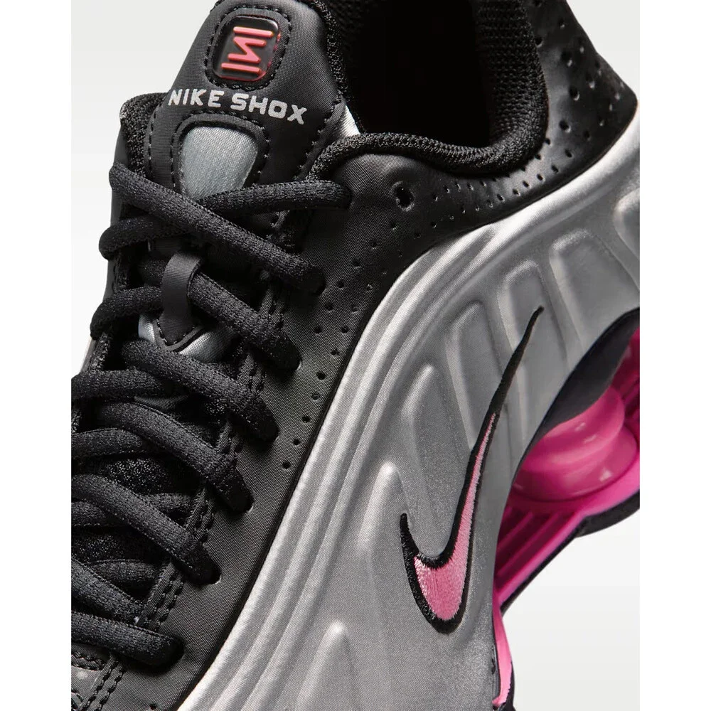 Nike Shox R4 CW2626-006 Sneakers Kids Black Pink Lace Up Lifestyle Shoes LIQ1179